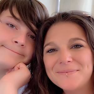 Meet your Posher, Angela